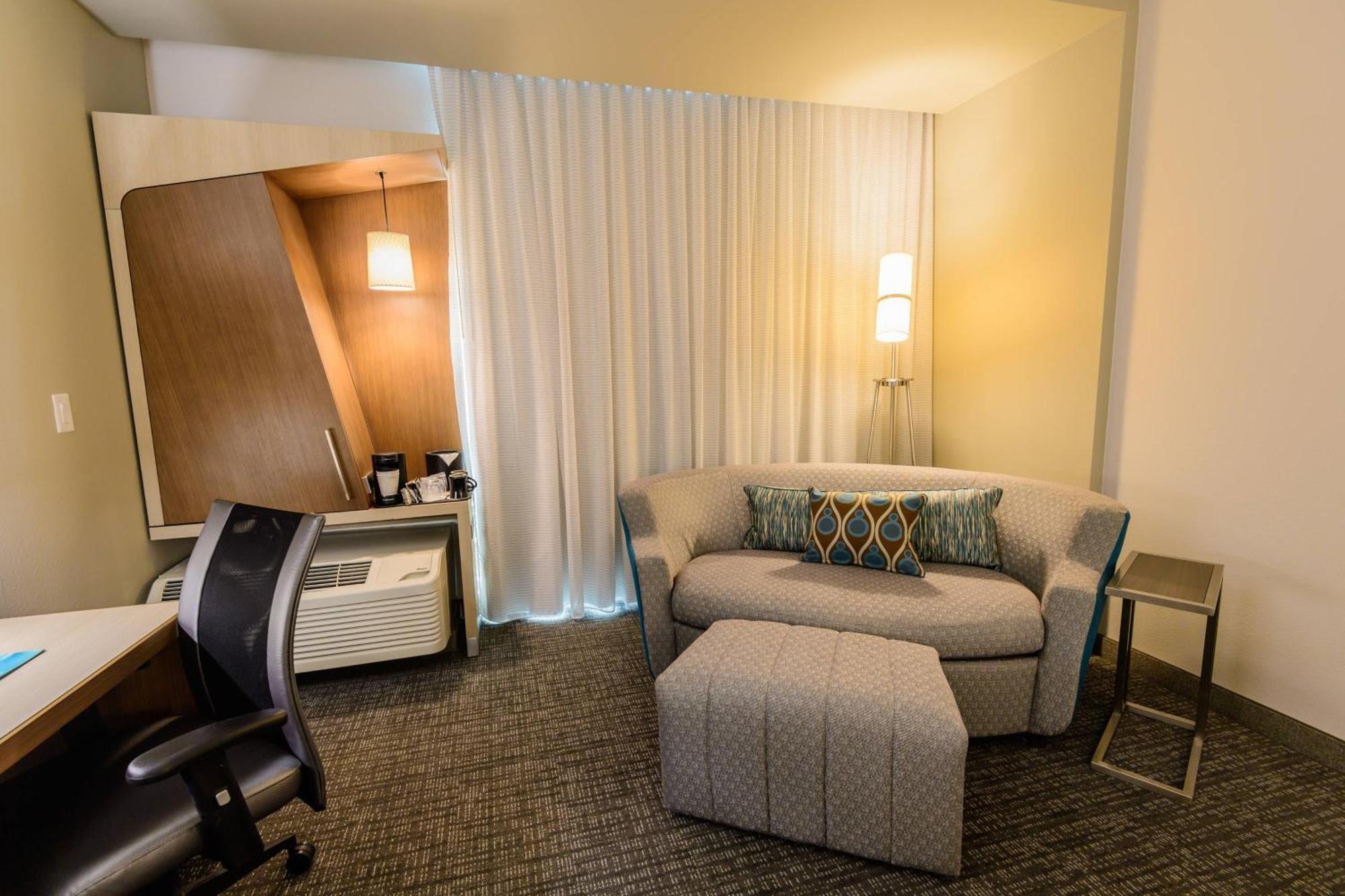 Courtyard By Marriott Lake Jackson Exterior foto